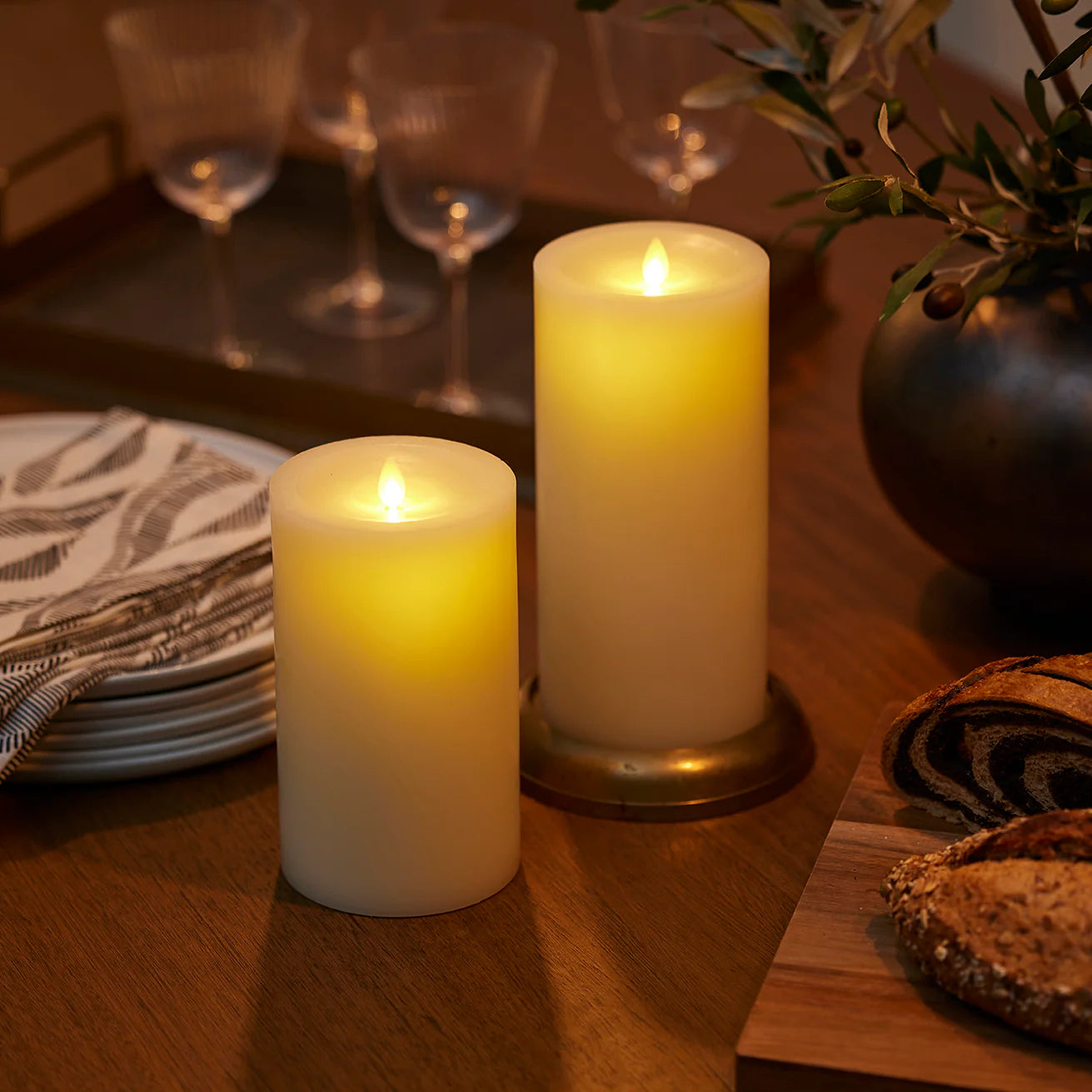 Wick To Flame Pearl Ivory Flameless Candle Pillar - Recessed Top