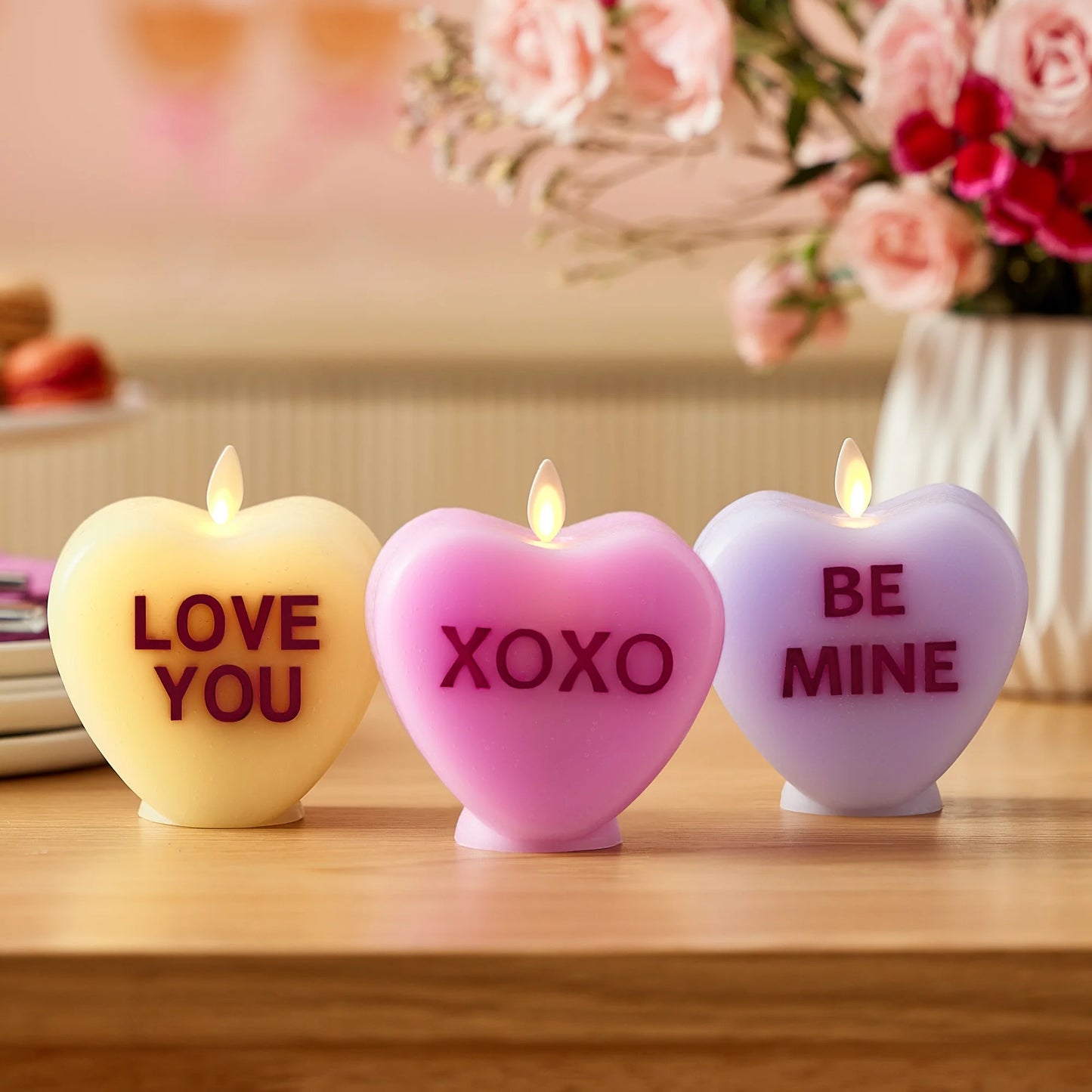 Pastel Orchid Flameless Candle Candy Heart "XOXO"